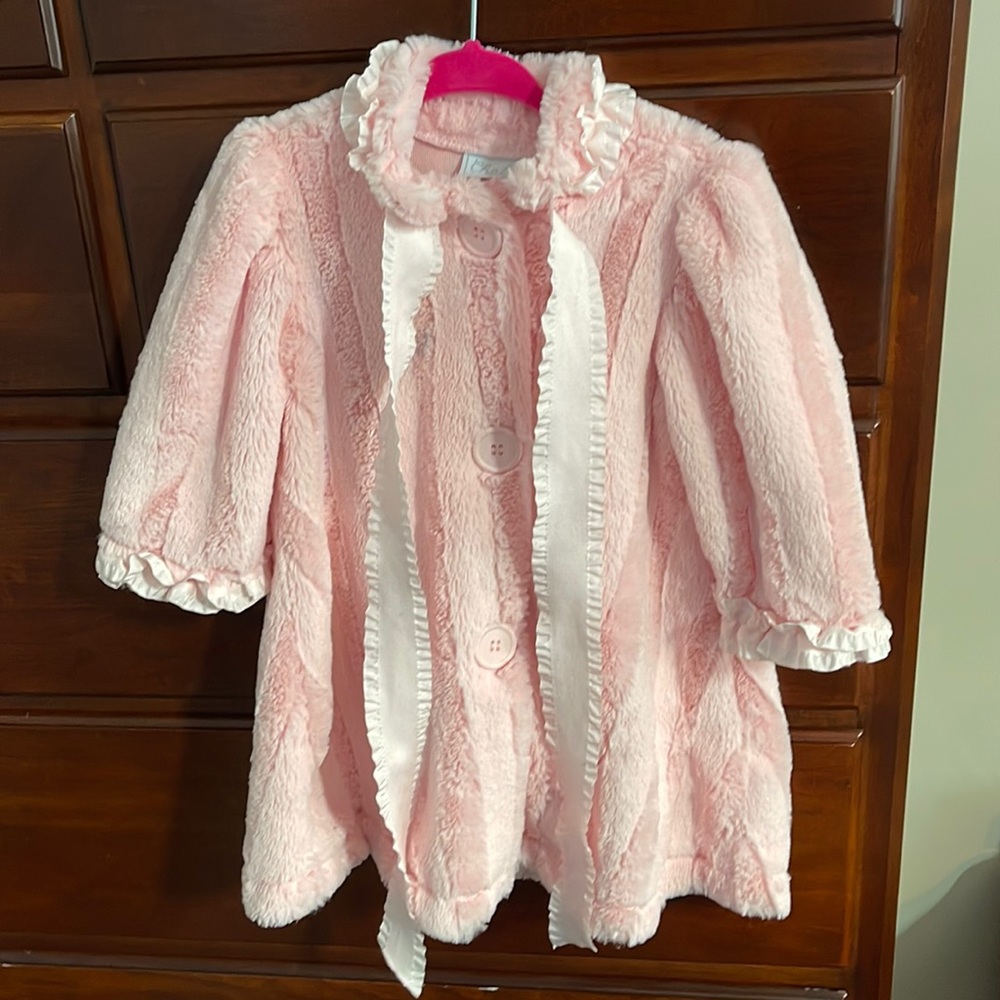 Adorable toddler coat, size 18 months
